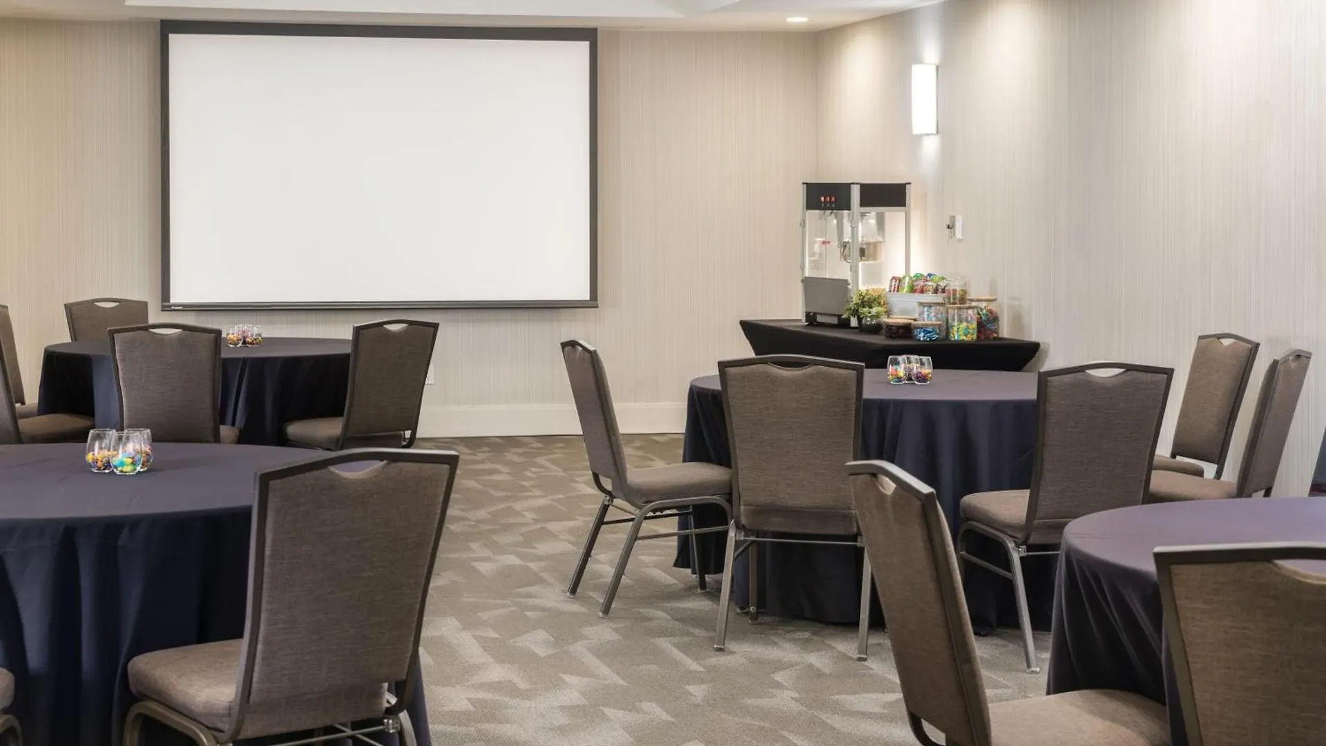 Delta Hotels By Marriott Calgary South